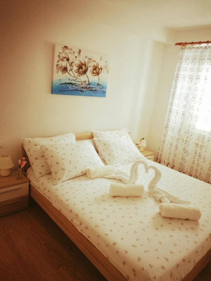Apartment Michael Кърк Екстериор снимка