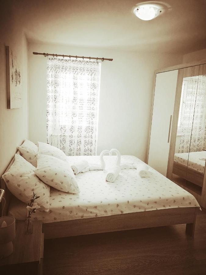 Apartment Michael Кърк Екстериор снимка